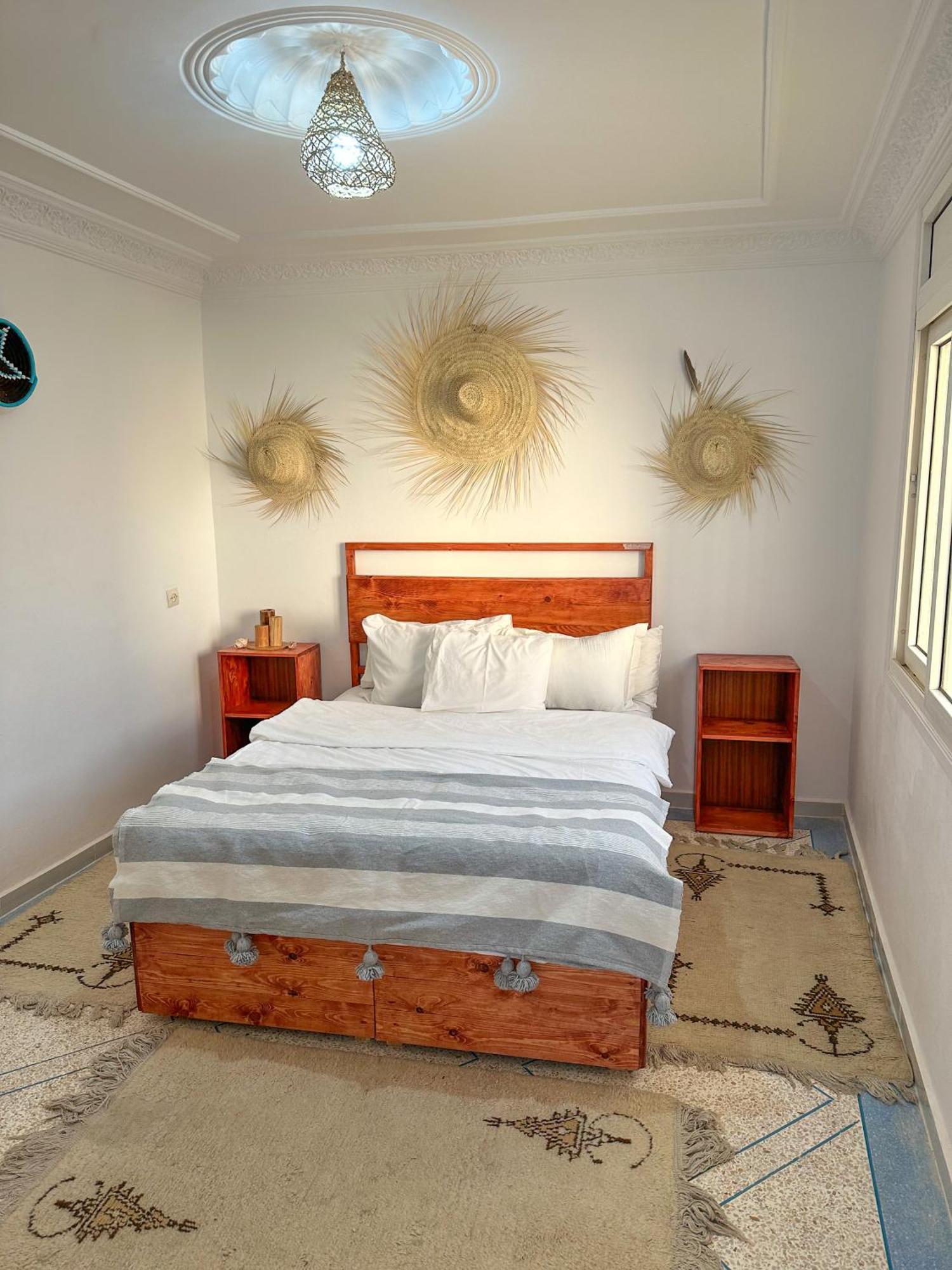 Paddle Out Morocco Hostel Tamraght ภายนอก รูปภาพ