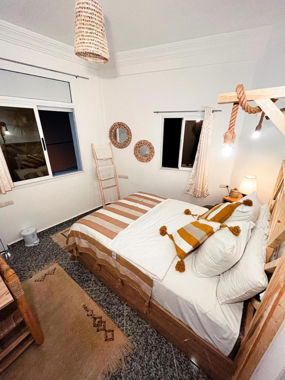 Paddle Out Morocco Hostel Tamraght ภายนอก รูปภาพ